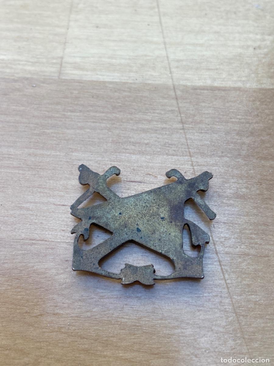 Militaria: Insignia a examinar ??? - Foto 3