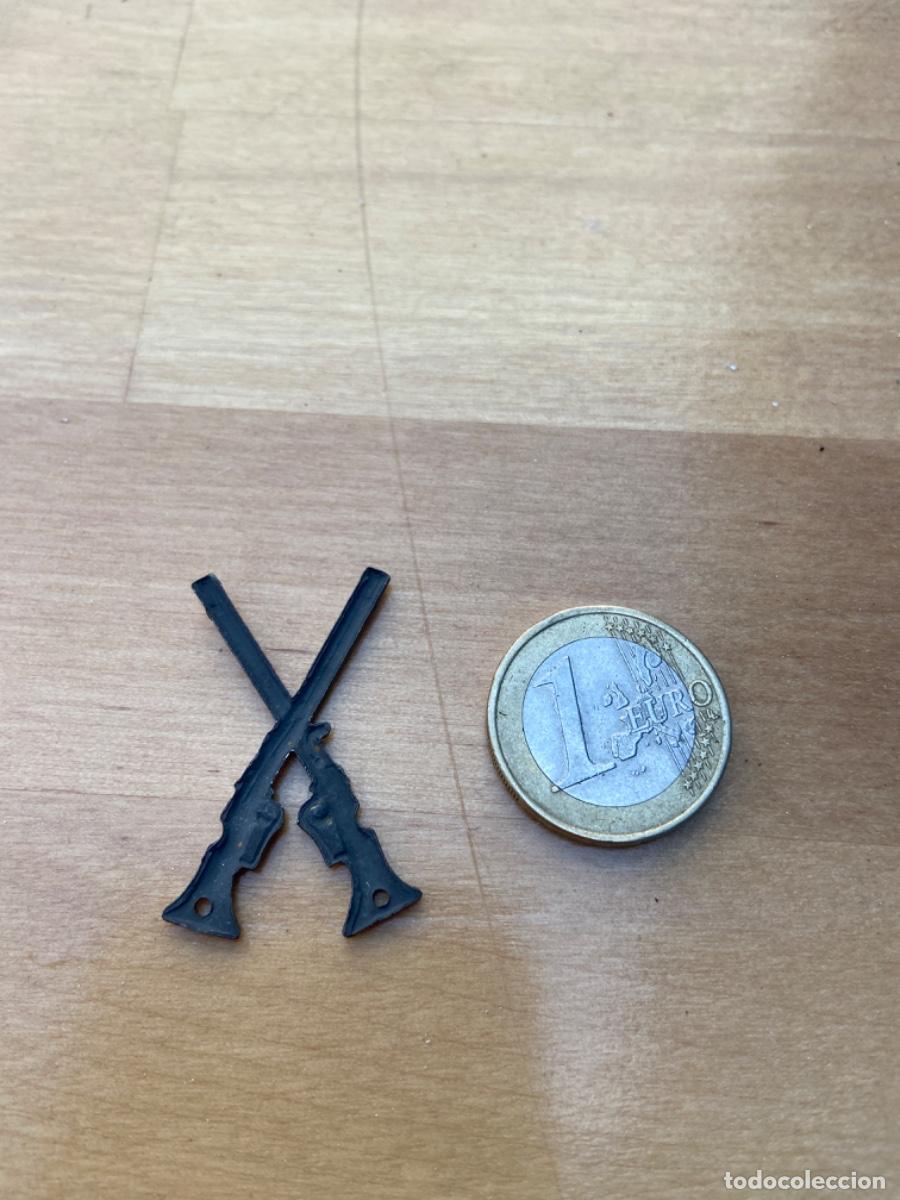 Militaria: Insignia a examinar ??? - Foto 4