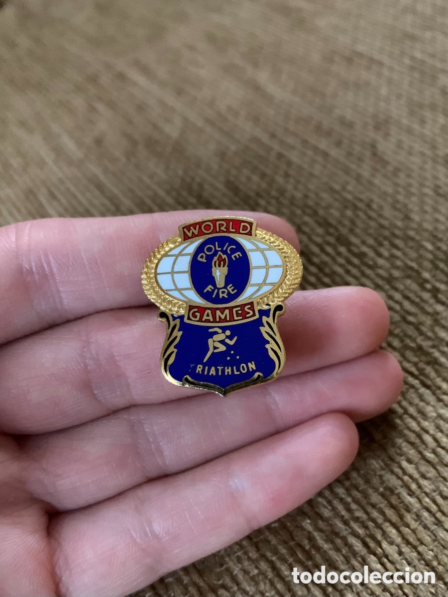 Militaria: INSIGNIA JUEGOS MUNDIALES DE POLICIA Y BOMBEROS TRIATLON ESTADOS UNIDOS CALIFORNIA