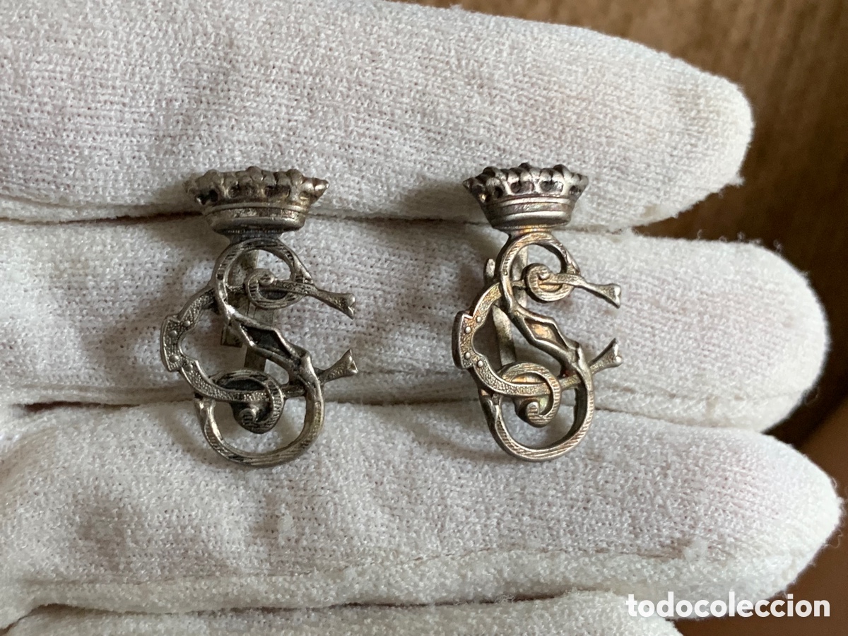 Militaria: PAREJA DE INSIGNIAS CUERPO DE SEGURIDAD EPOCA DE FRANQUISTA MODELO 1938 GUERRA CIVIL
