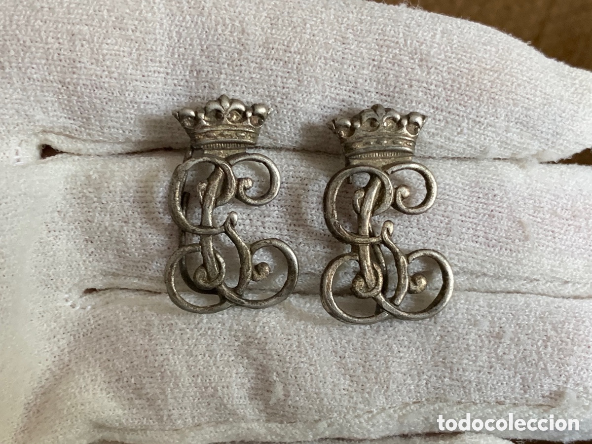 Militaria: PAREJA DE INSIGNIAS GUARDIA CIVIL FRANQUISTA GUERRA CIVIL
