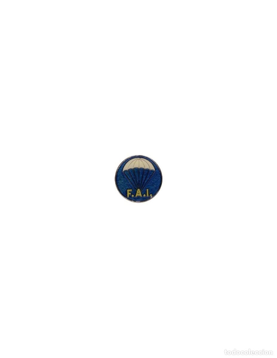Militaria: Distintivo de la Federaci&oacute;n Aeron&aacute;utica Internacional