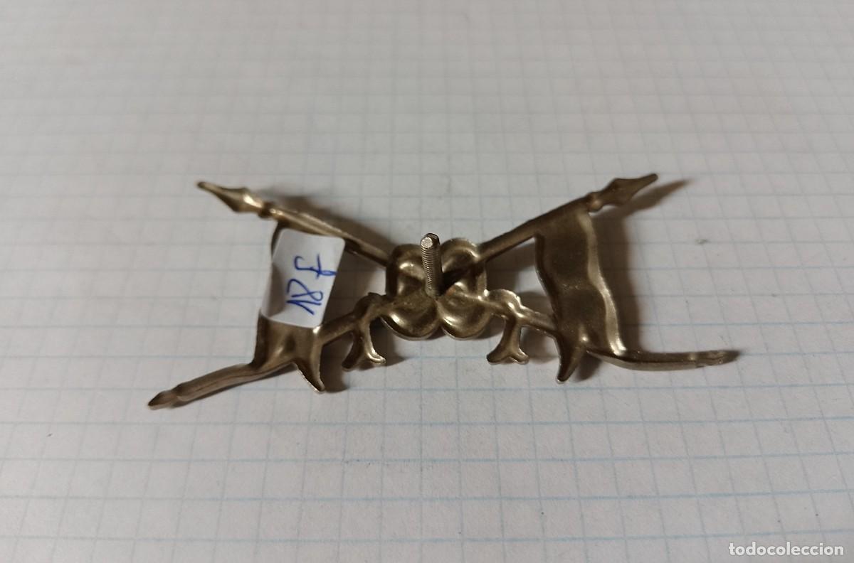 Militaria: Distintivo de caballer&iacute;a - Foto 2