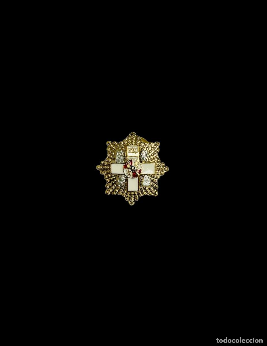 Militaria: Pin Gran Cruz Merito Militar