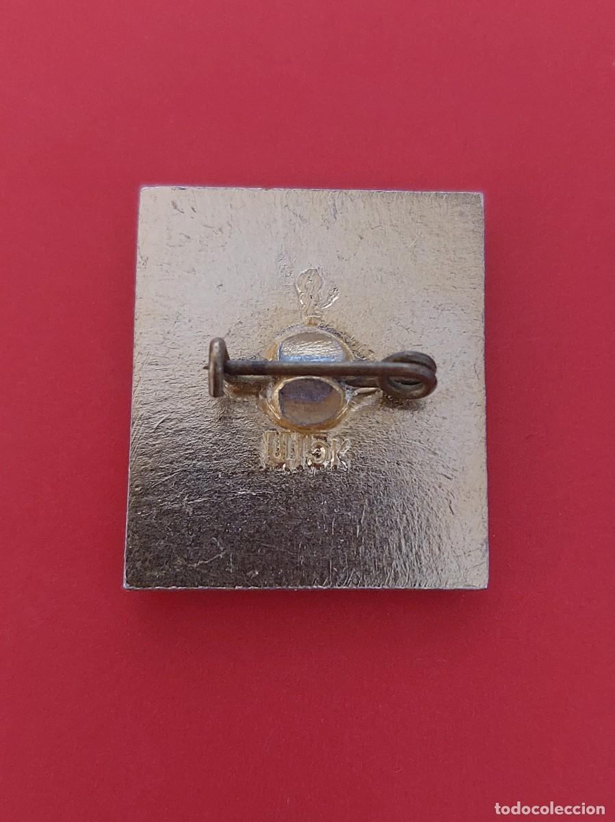 Militaria: INSIGNIA SOVI&Eacute;TICA 9 DE MAYO - Foto 2