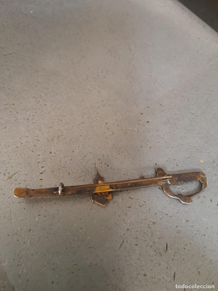 Militaria: Antiguo broche sable de la Armada - Foto 2