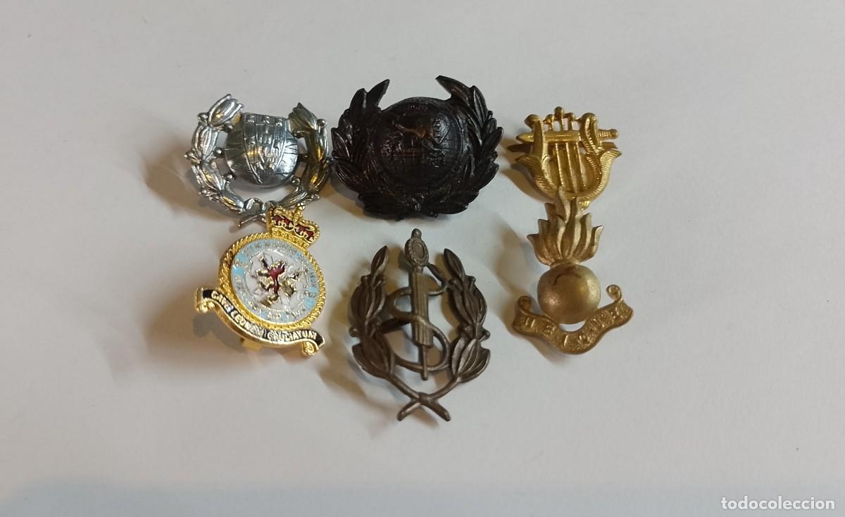 Militaria: Lote de 6 distintivos ingleses - Foto 1