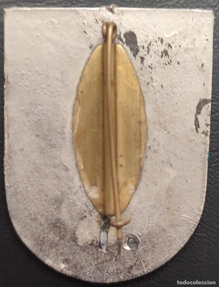 Militaria: EMBLEMA DE PECHO DE LA ESCUELA DE REACTORES. EJ&Eacute;RCITO DEL AIRE - Foto 2