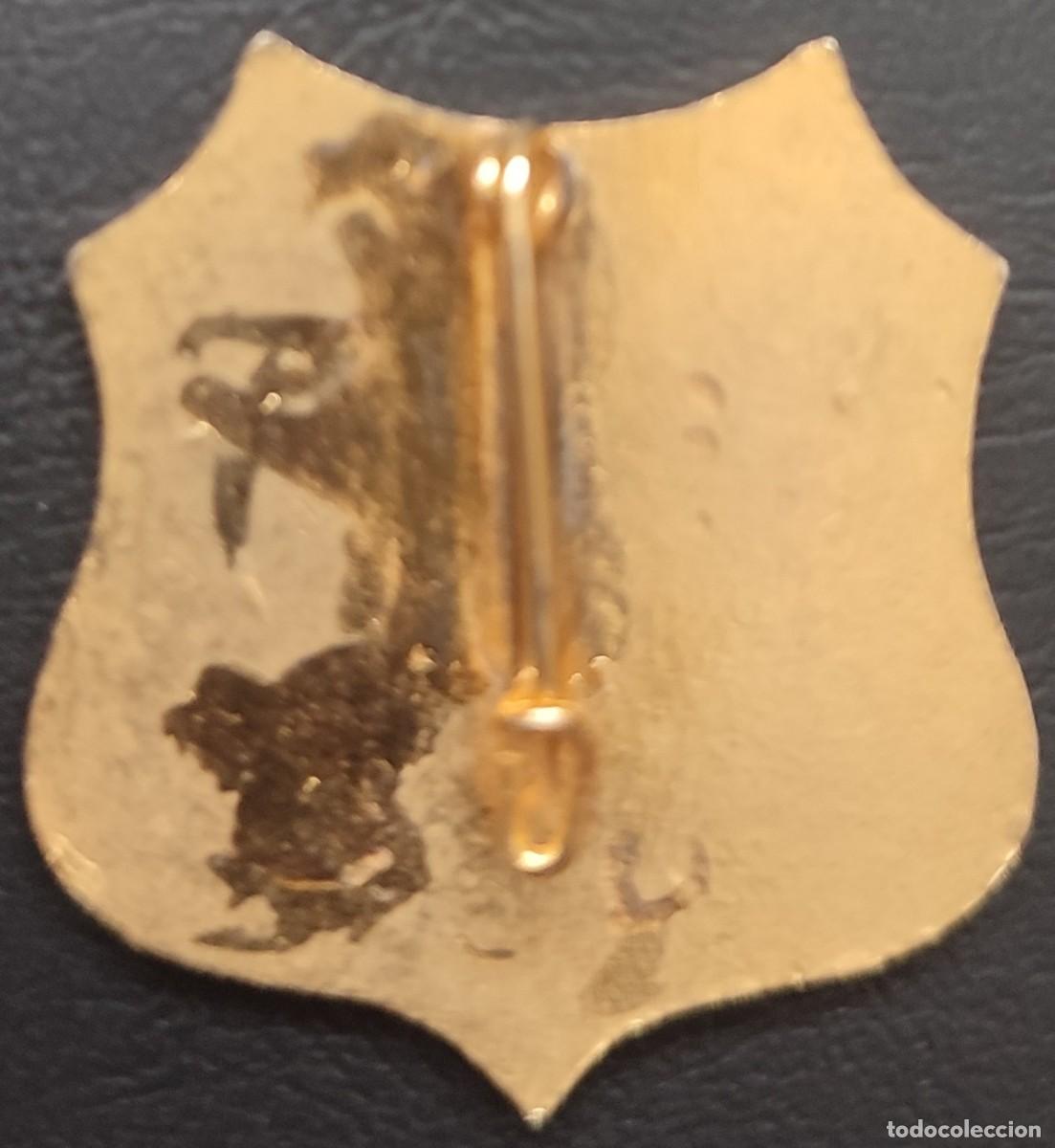 Militaria: EMBLEMA DE PECHO DEL ALA 35 DEL EJ&Eacute;RCITO DEL AIRE - Foto 2
