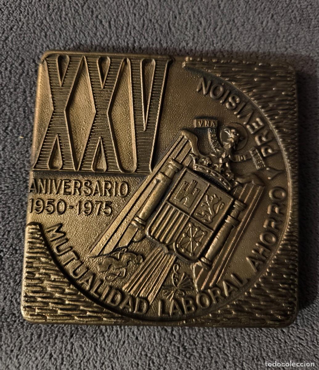 Militaria: PLACA BRONCE &Eacute;POCA FRANCO - Foto 1