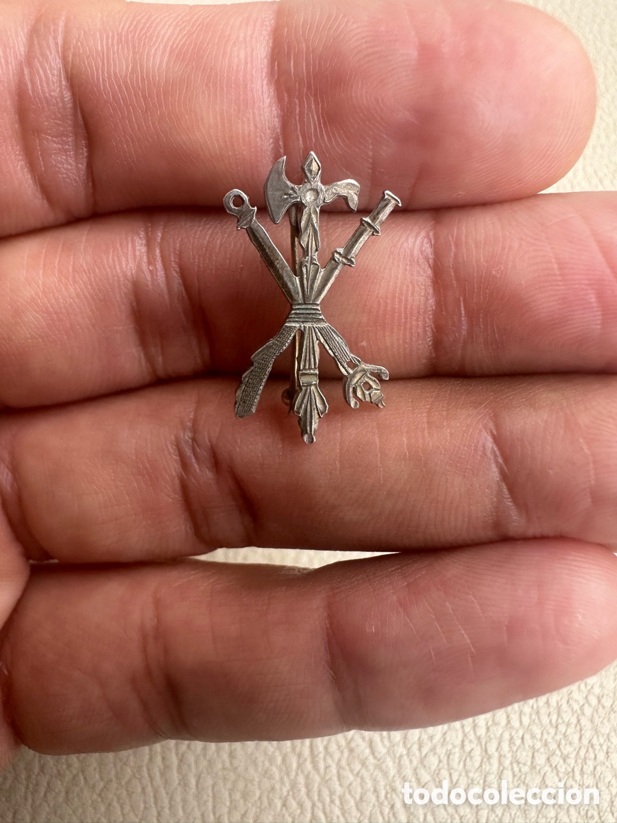 Militaria: ANTIGUA INSIGNIA DE LA LEGION ESPA&Ntilde;OLA ORIGINAL