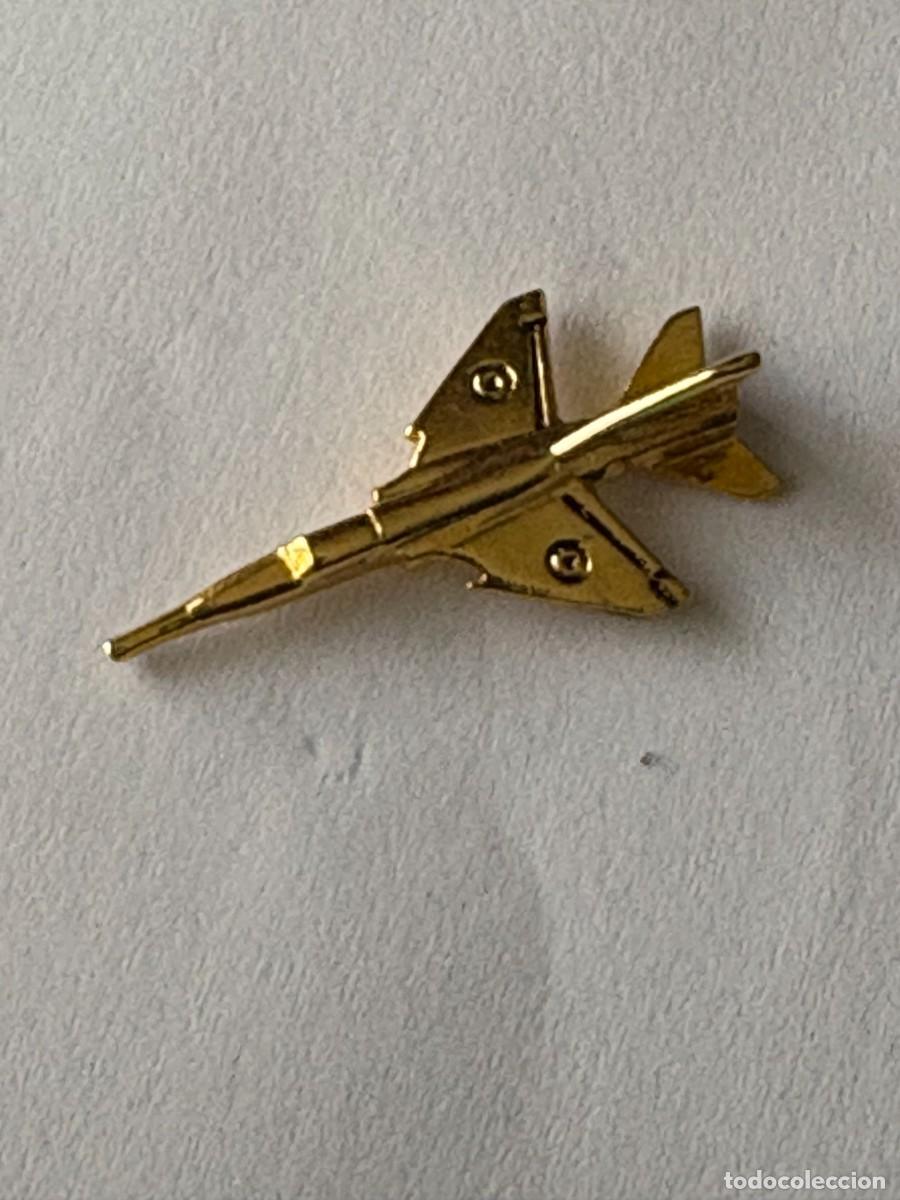 Militaria: PIN AVION EJERCITO DEL AIRE - Foto 1