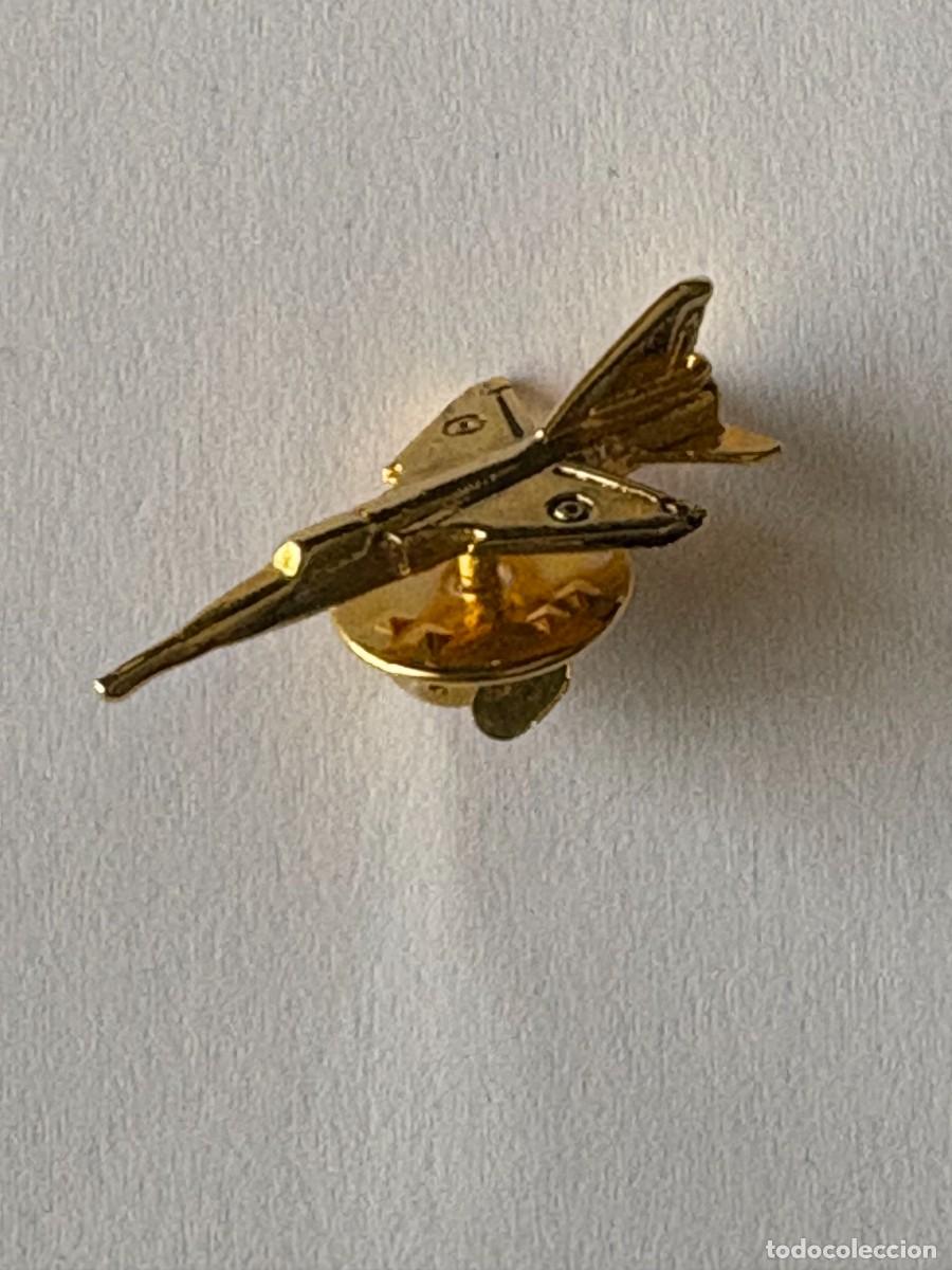 Militaria: PIN AVION EJERCITO DEL AIRE - Foto 2