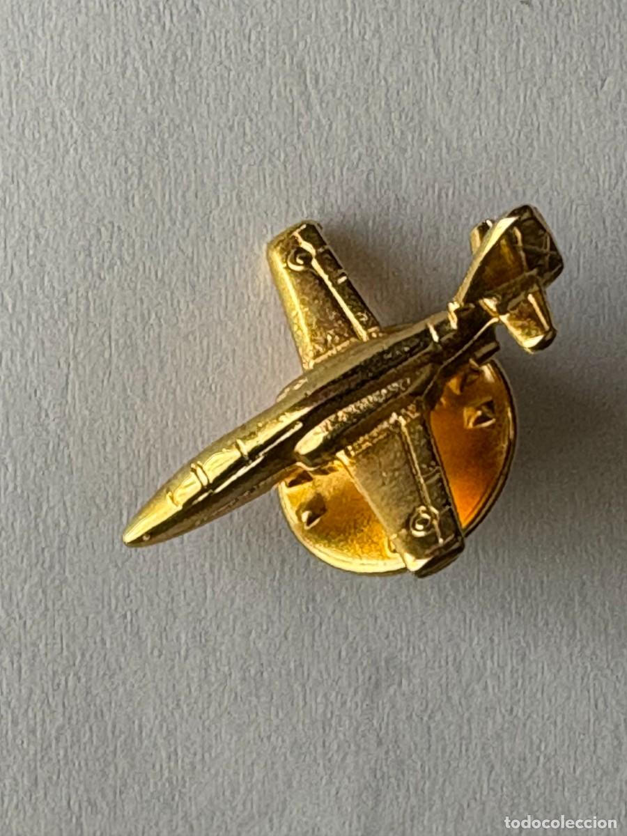 Militaria: PIN AVION EJERCITO DEL AIRE - Foto 2