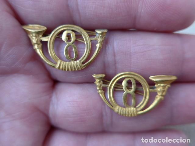 Militaria: ANTIGUOS EMBLEMAS DE CUELLO CAZADORES 8 EPOCA ALFONSO XII - XIII GUERRA DE CUBA - IZQUIERDO DERECHO