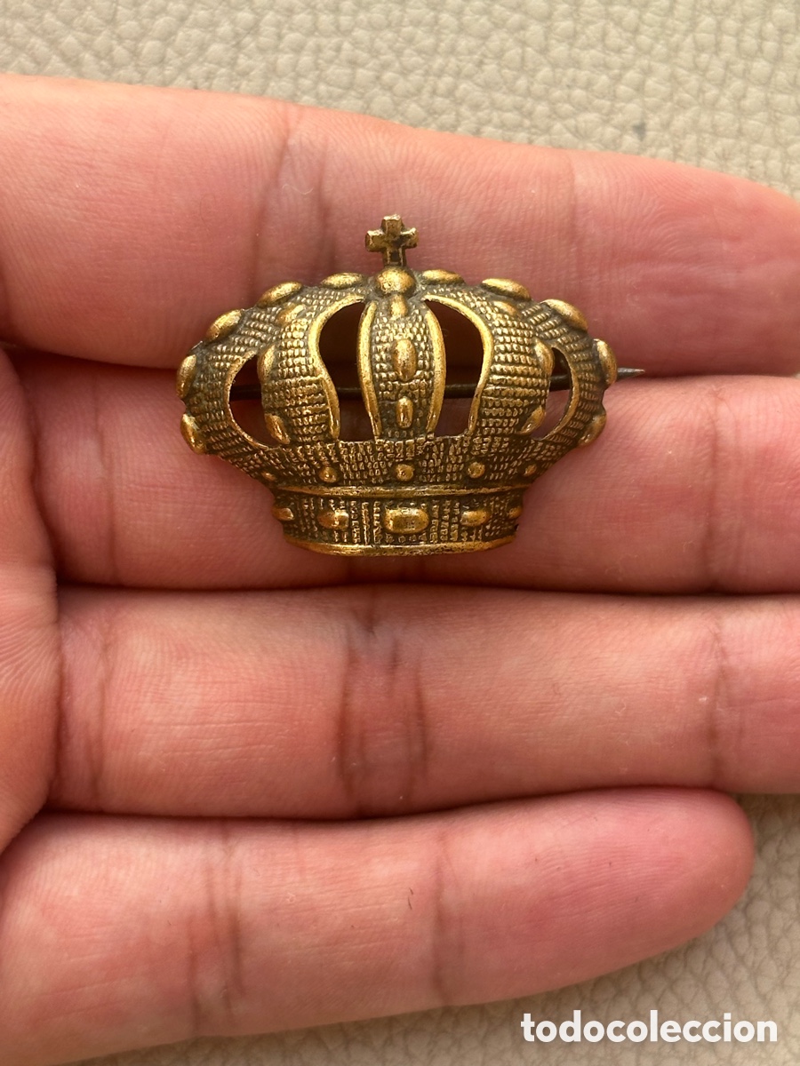 Militaria: ANTIGUA CORONA DE GORRA EPOCA ALFONSO XIII 3,5 X 2,7 CM