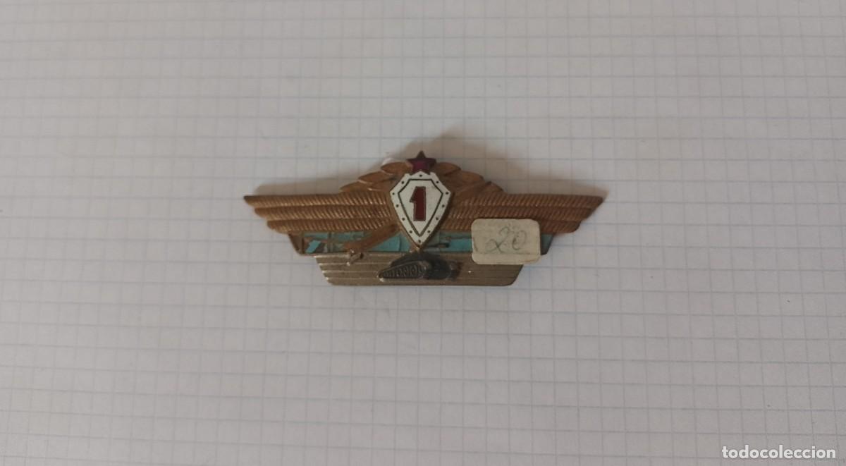 Militaria: Distintivo sovi&eacute;tico de carros - Foto 1