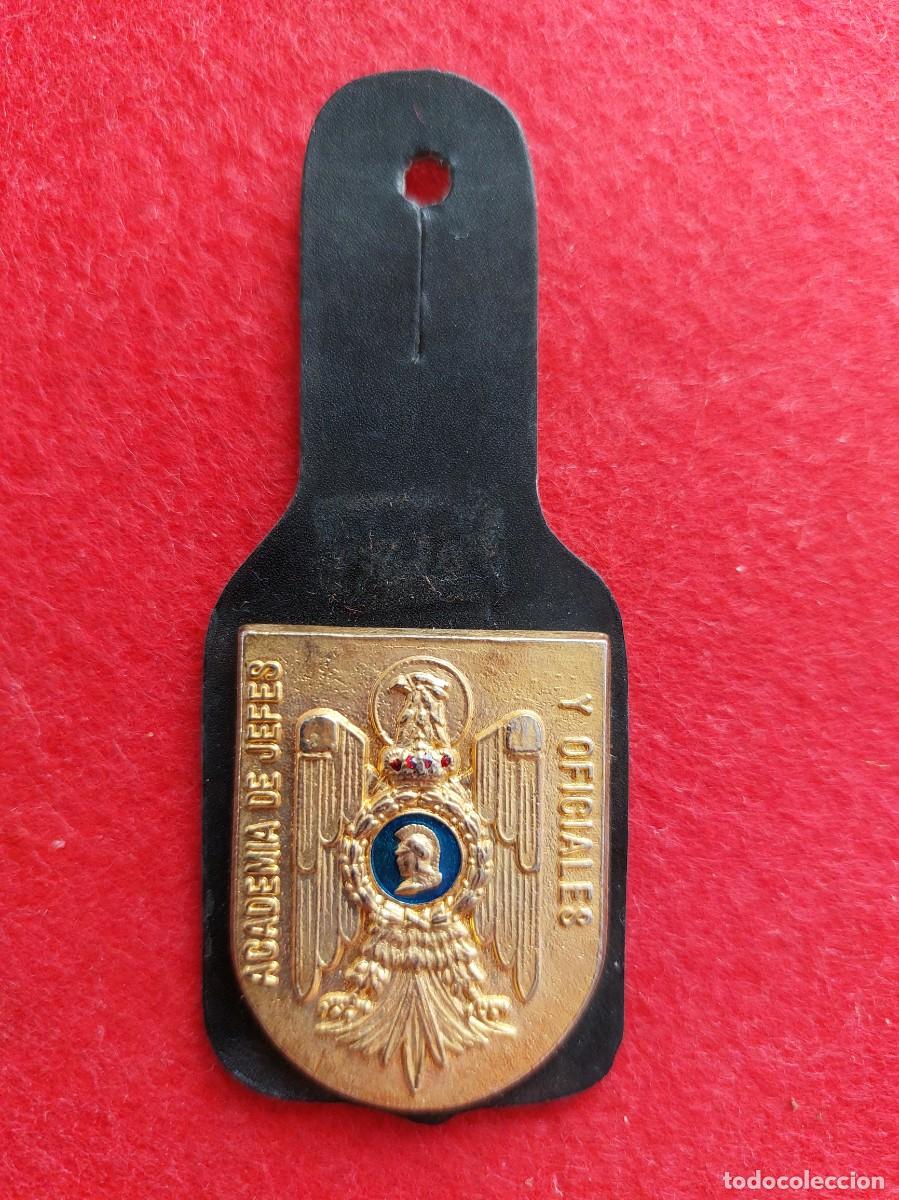 Militaria: INSIGNIA DE ACADEMIA DE JEFES Y OFICIALES. POLICIA NACIONAL. A&Ntilde;OS 80