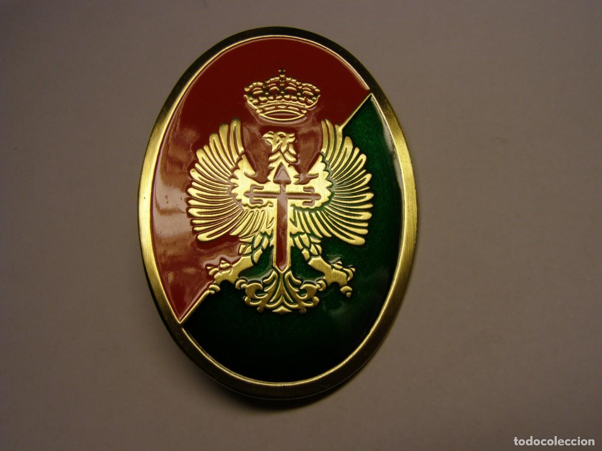 Militaria: Placa insignia del Ej&eacute;rcito Espa&ntilde;ol, academia de oficiales, a&ntilde;os 77-80.