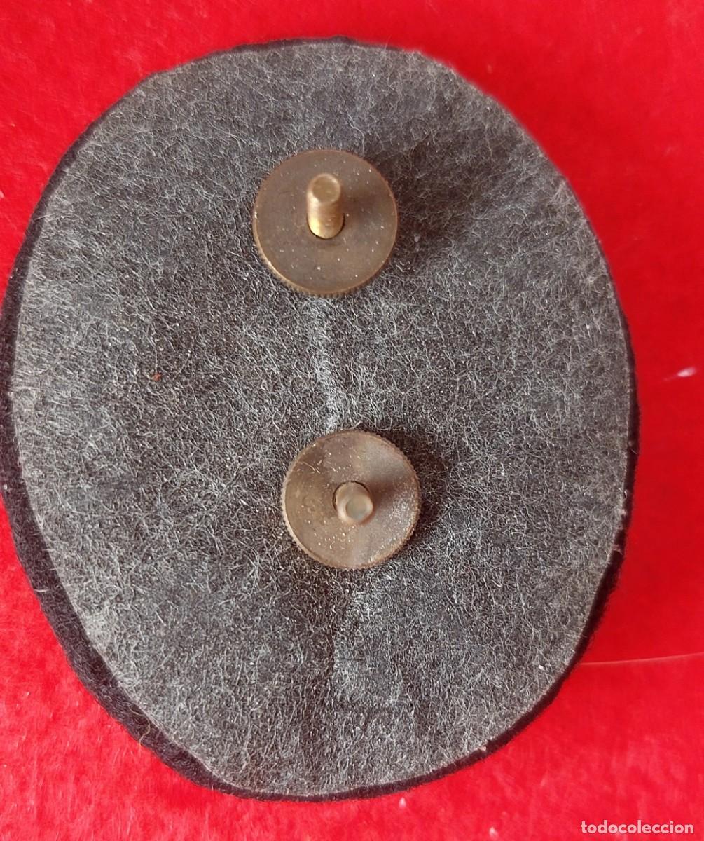Militaria: PLACA DE GORRA,SAHARA. - Foto 2