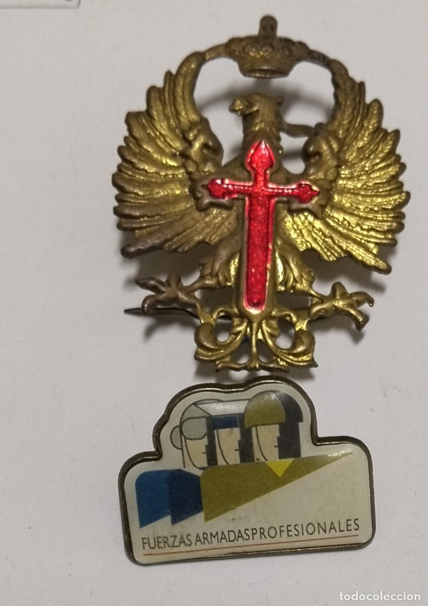 Militaria: Emblema boina ejercito de tierra y pin