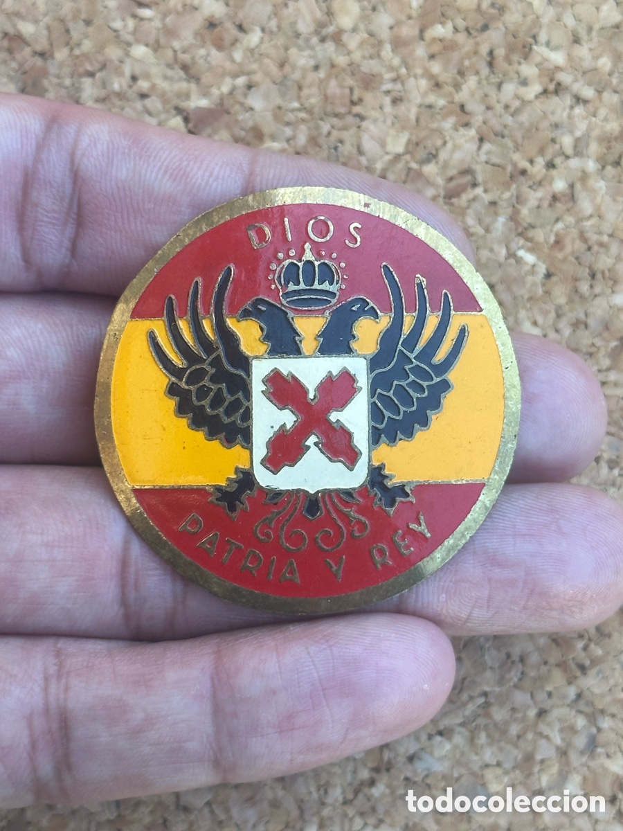 Militaria: ANTIGUA CHAPA DE BOINA CARLISTA REQUETE