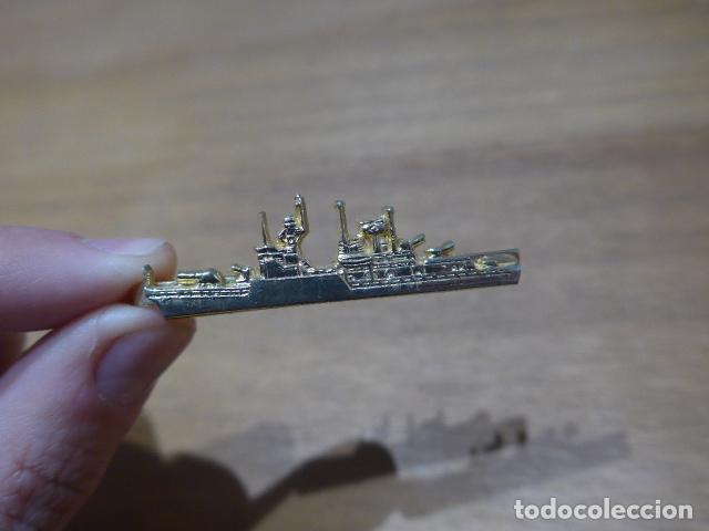 Militaria: Antigua insignia aguja de corbata de barco espa&ntilde;ol a identificar, marina o armada espa&ntilde;ola.