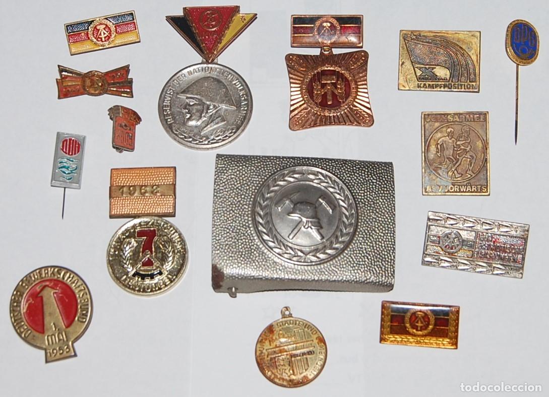Militaria: CONJUNTO DE PINS E INSIGNIAS DE LA RDA - A&Ntilde;OS 60 Y 70