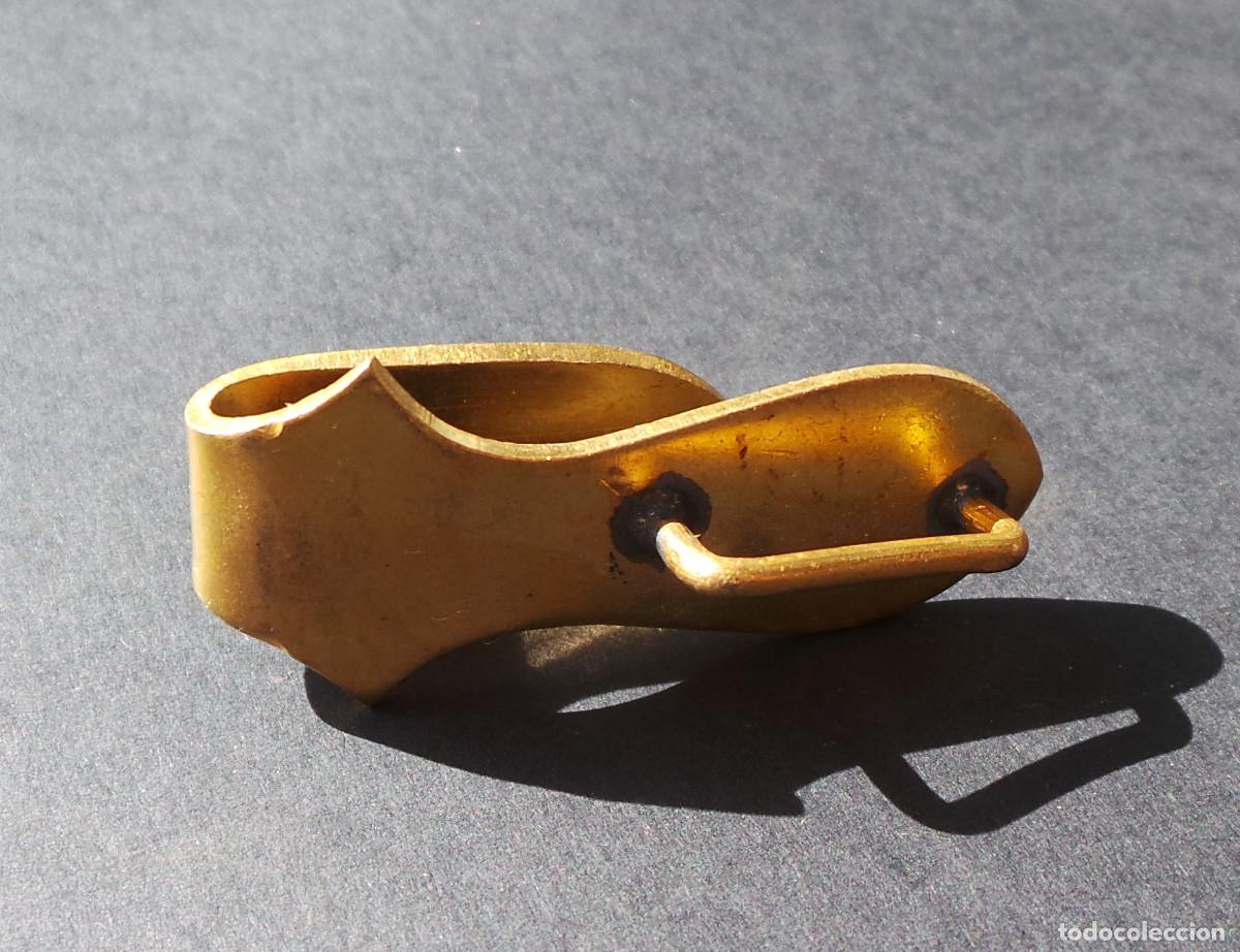 Militaria: GANCHO PORTA SABLES, ESPADAS. - Foto 3