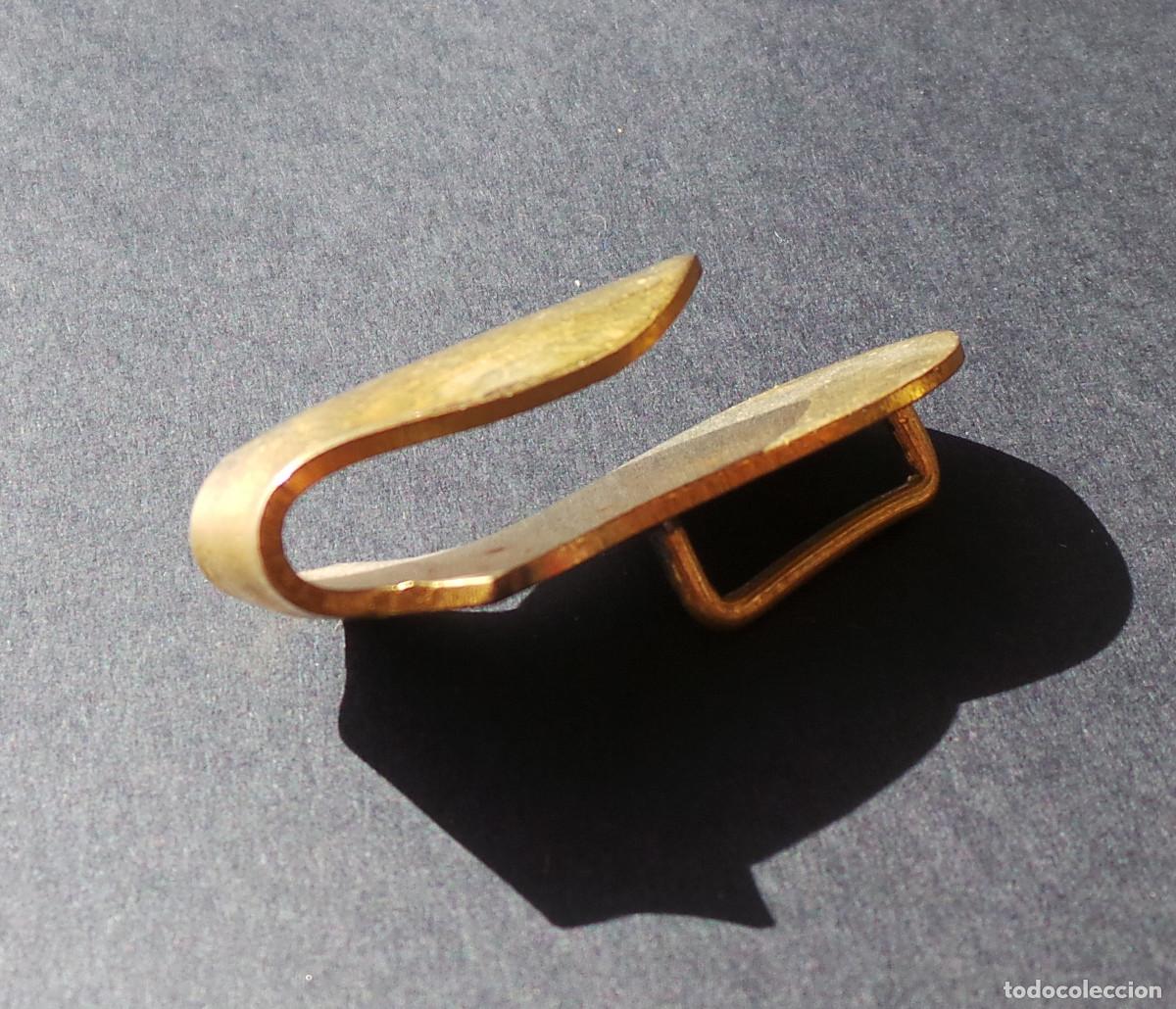 Militaria: GANCHO PORTA SABLES, ESPADAS. - Foto 4