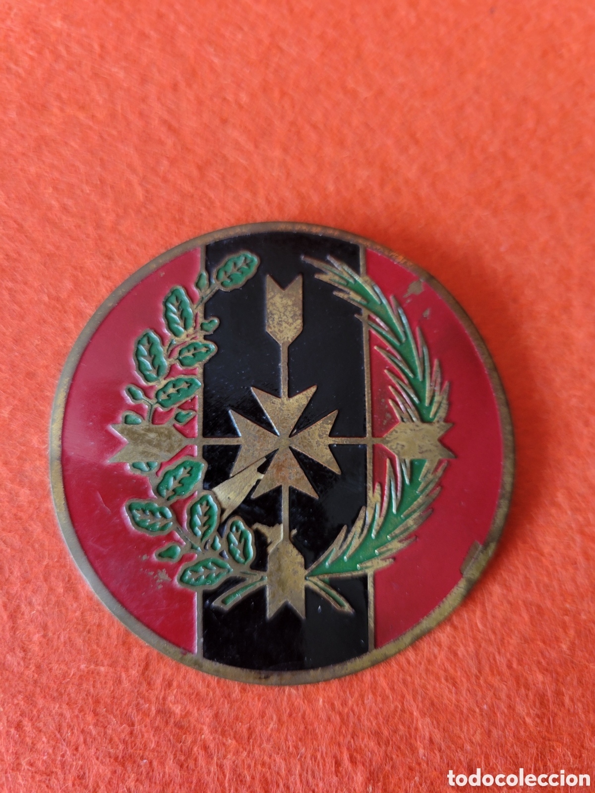 Militaria: ANTIGUA CHAPA DE LA OJE DE LAS JONS