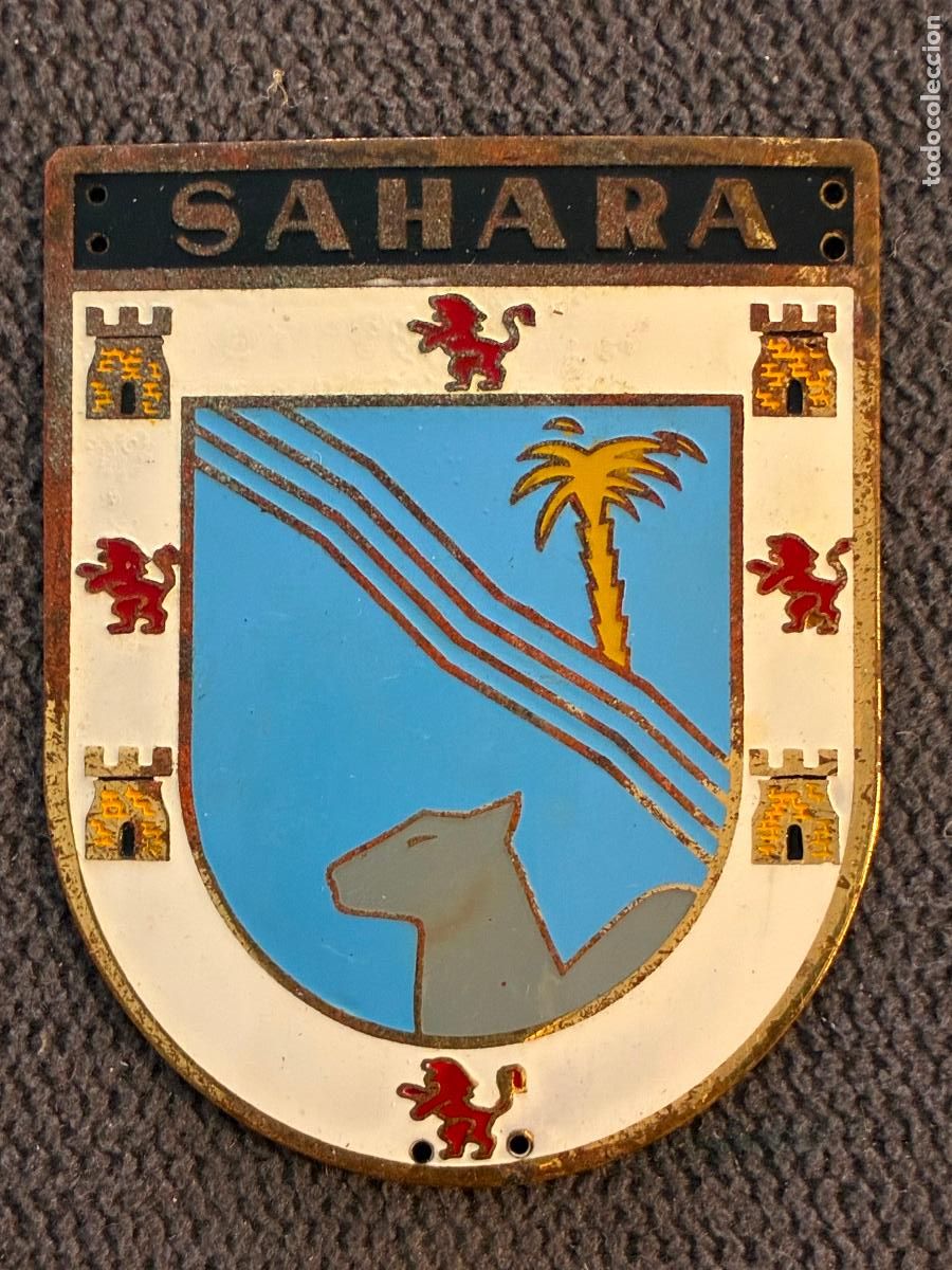 Militaria: Escudo met&aacute;lico El Sahara provincia numero 53 de Espa&ntilde;a bien conservado