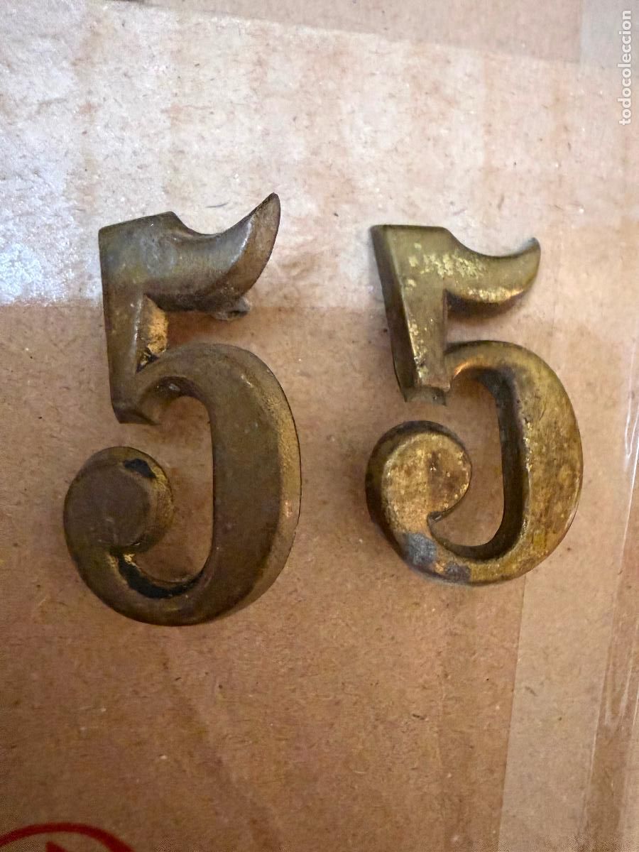 Militaria: N&uacute;meros de guerrera militar