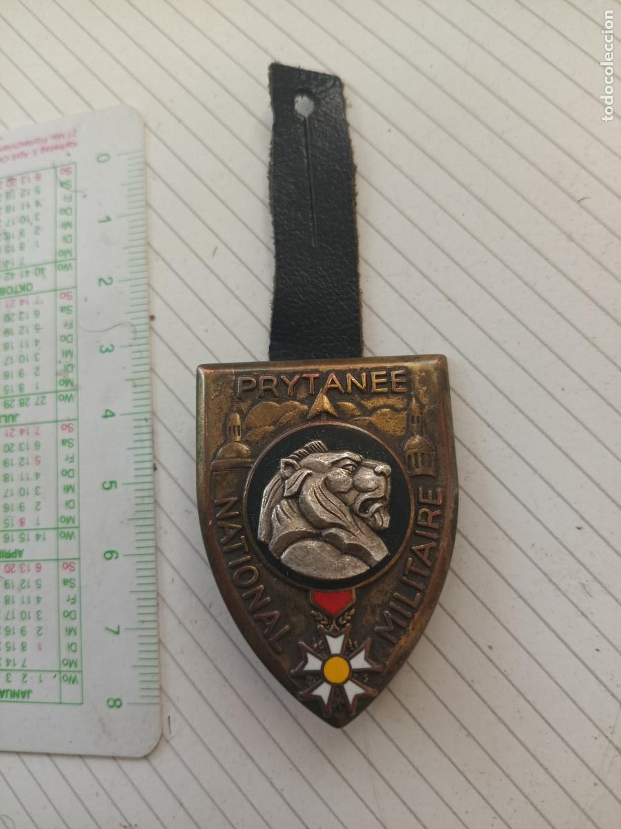 Militaria: FRANCIA FRANCE Pepito / insignia, French Army Military Academies School La Fl&egrave;che Badge, Prytan&eacute;e