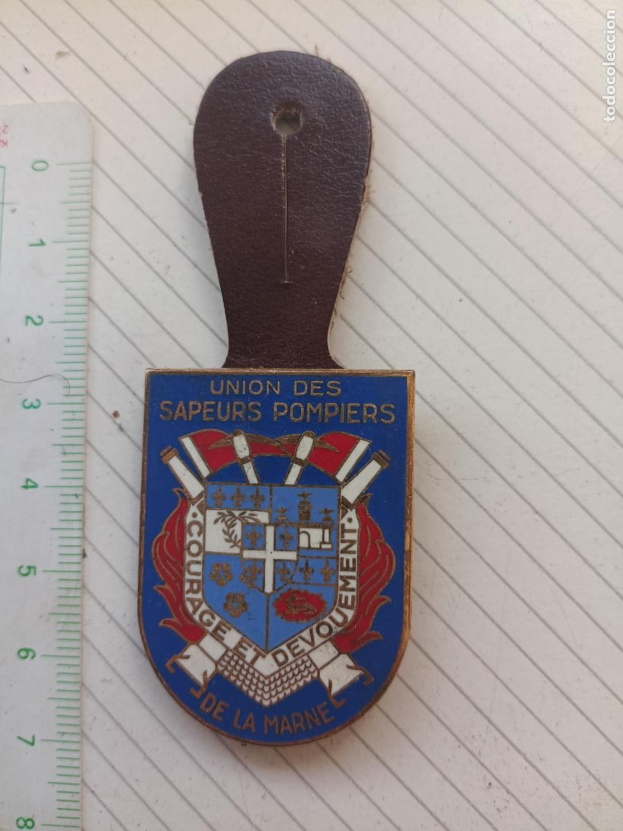 Militaria: FRANCIA, PEPITO / INSIGNIA DE BOMBEROS FRANCESA SAPEURS POMPIERS, La Marne