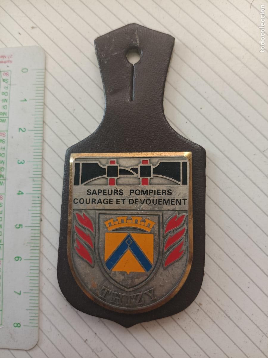 Militaria: FRANCIA, PEPITO / INSIGNIA DE BOMBEROS FRANCESA SAPEURS POMPIERS, THIZY