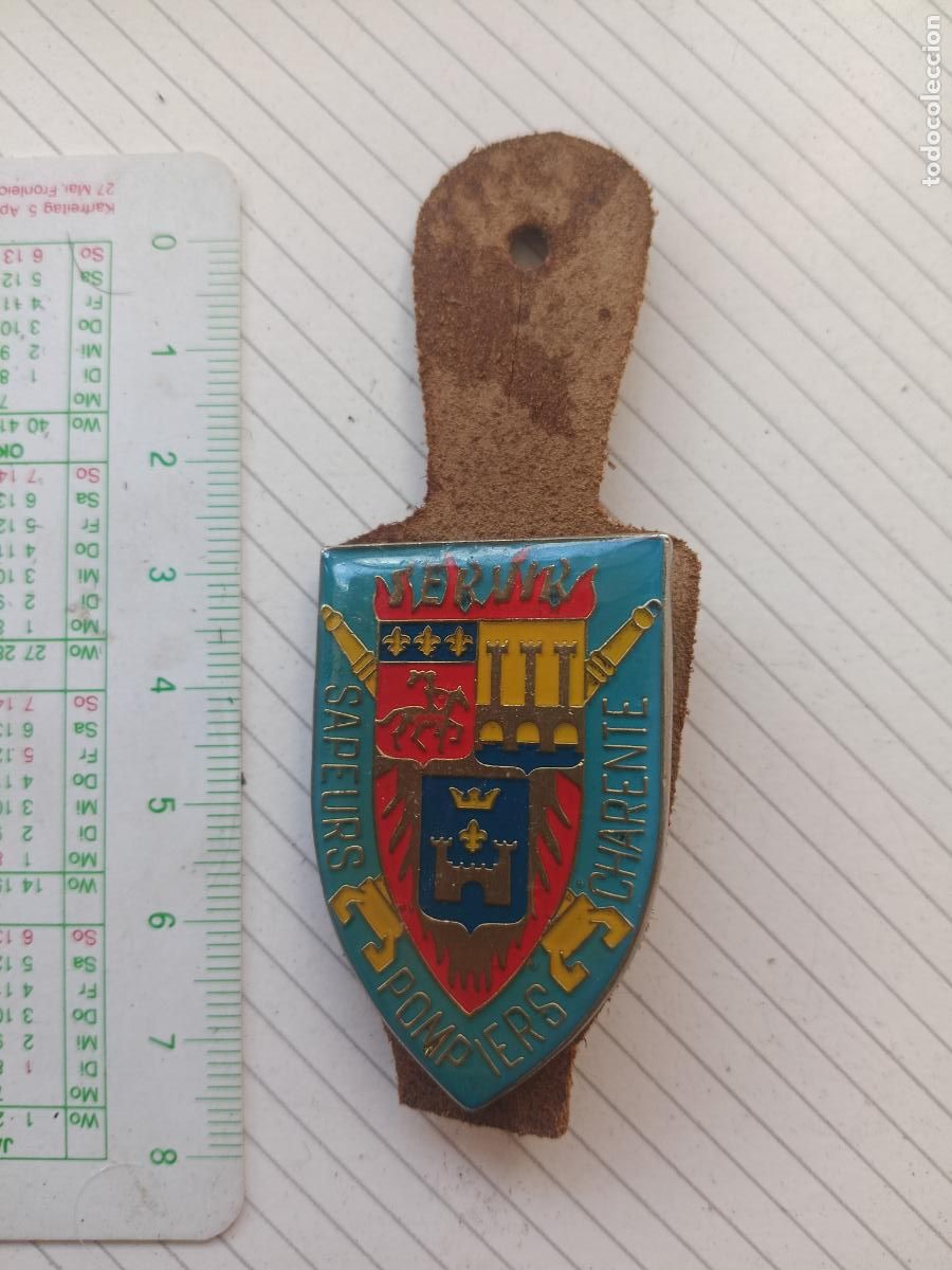 Militaria: FRANCIA, PEPITO / INSIGNIA DE BOMBEROS FRANCESA SAPEURS POMPIERS, CHARENTE