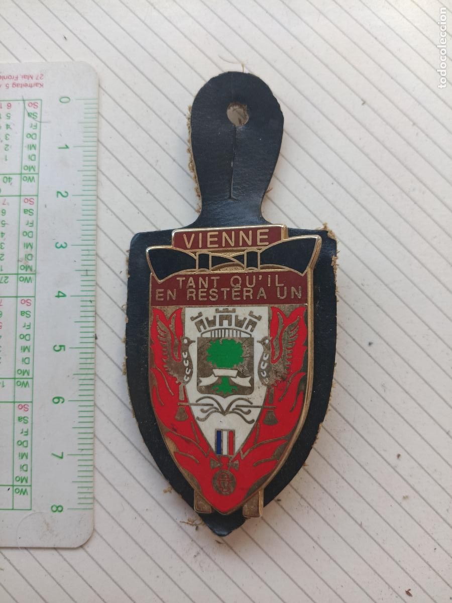 Militaria: FRANCIA, PEPITO / INSIGNIA DE BOMBEROS FRANCESA SAPEURS POMPIERS, VIENNE