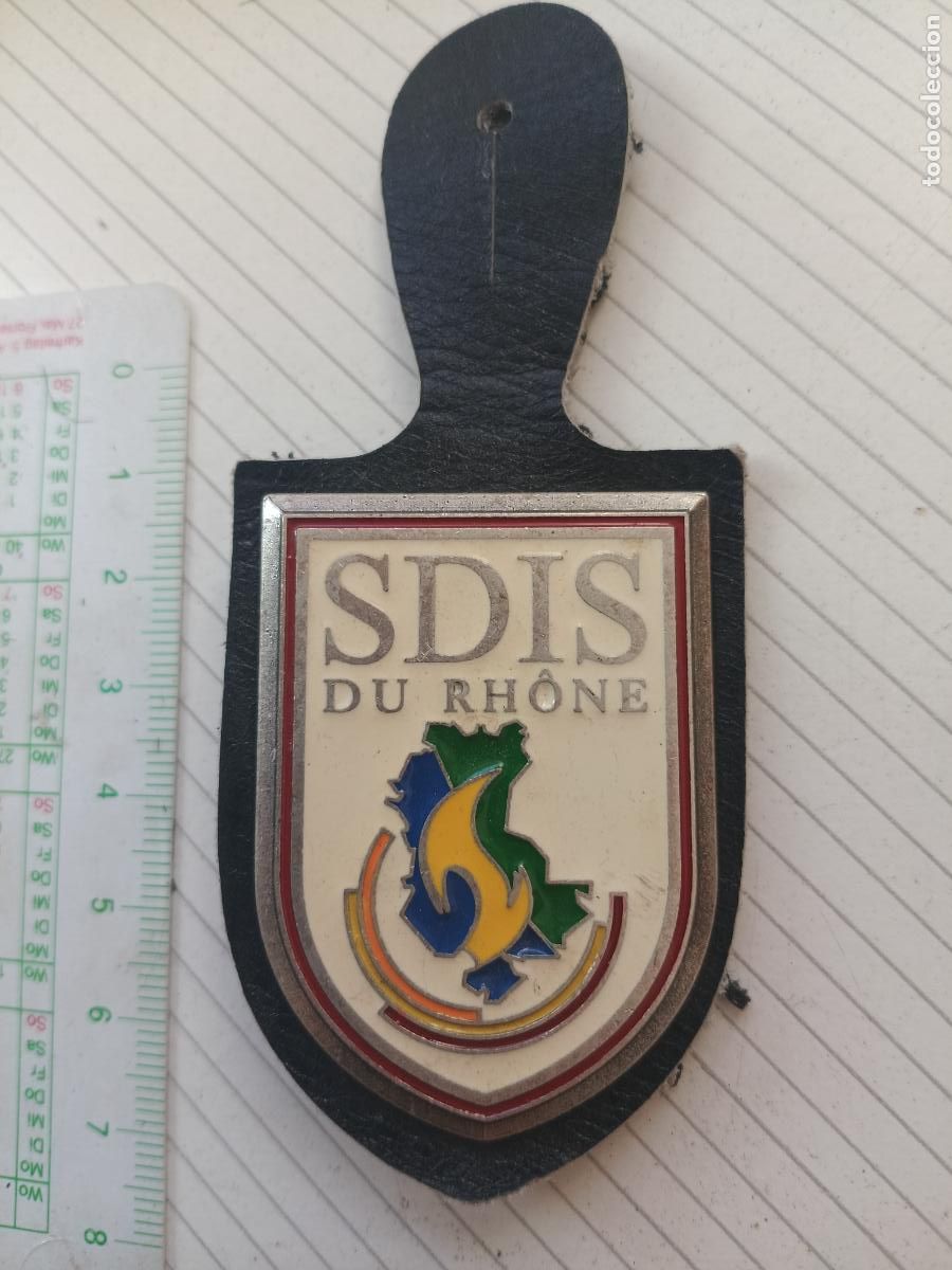 Militaria: FRANCIA, PEPITO / INSIGNIA DE BOMBEROS FRANCESA SAPEURS POMPIERS, SDIS DU RH&Ocirc;NE