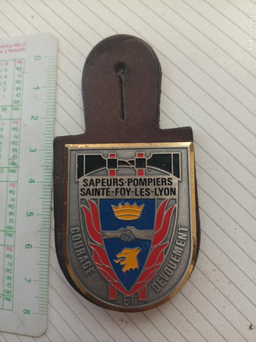 Militaria: FRANCIA, PEPITO / INSIGNIA DE BOMBEROS FRANCESA SAPEURS POMPIERS, SAINTE-FOY-LES-LYON