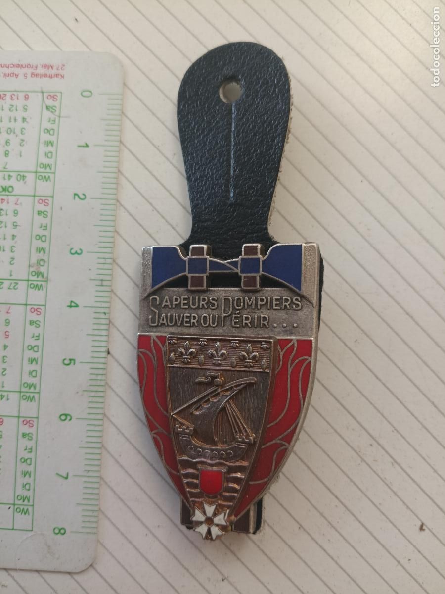 Militaria: FRANCIA, PEPITO / INSIGNIA DE BOMBEROS FRANCESA SAPEURS POMPIERS