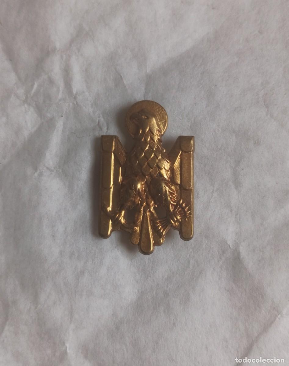 Militaria: Aguila de la Polic&iacute;a Armada de 3 cms. - Foto 2