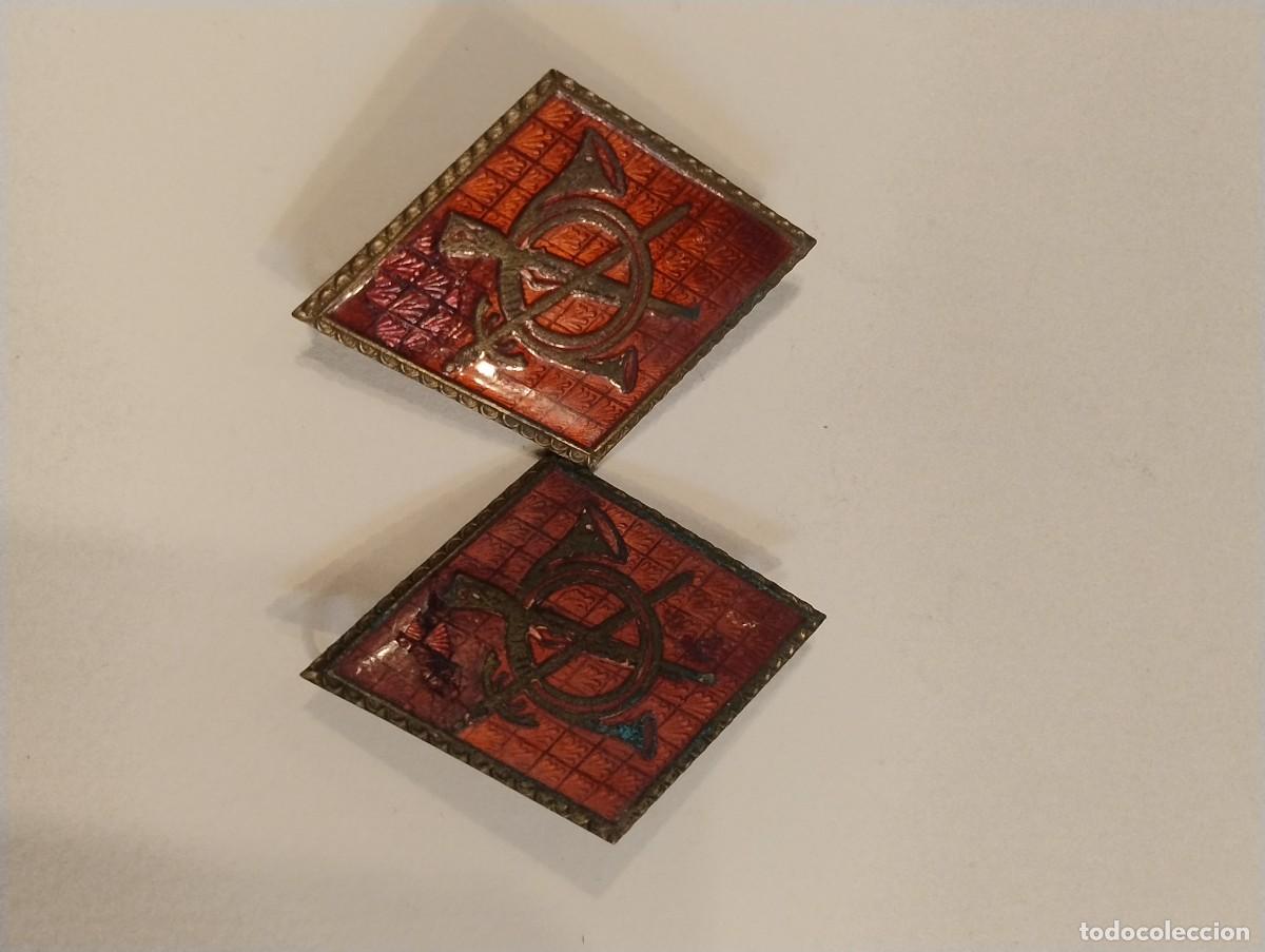 Militaria: ANTIGUA PAREJA DE ROMBOS ESMALTADOS DEL CUERPO INFANTERIA