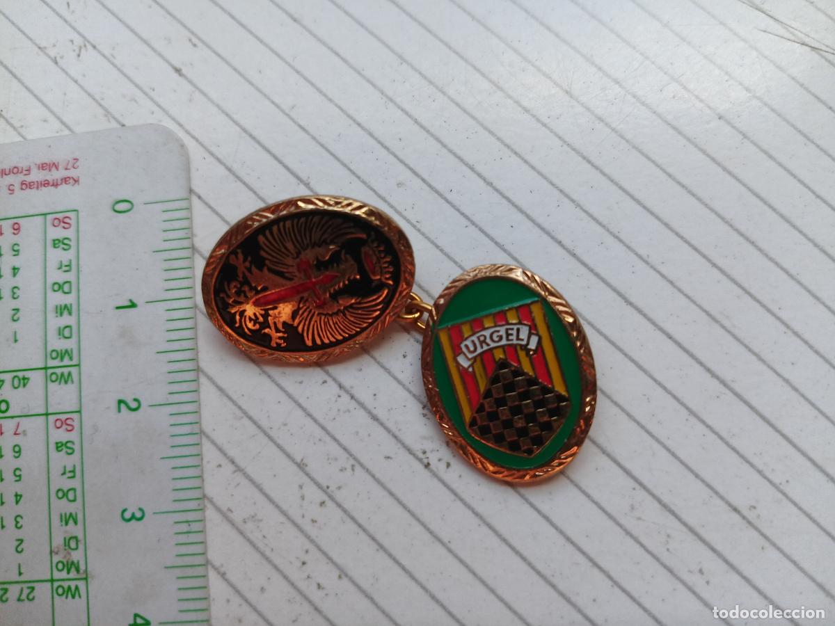 Militaria: Gemelo militar. Divisi&oacute;n de Monta&ntilde;a URGEL