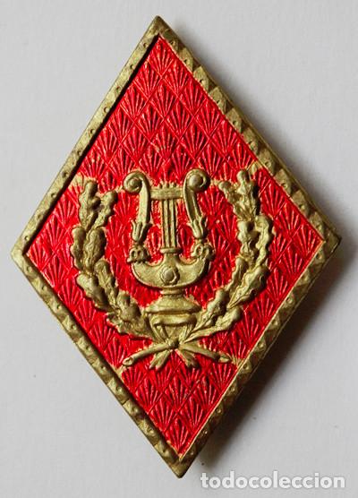 Militaria: ROMBO DE MUSICO MILITAR