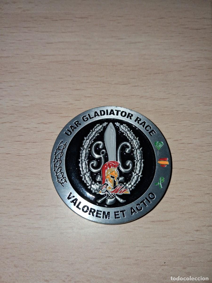 Militaria: Guardia Civil. Emblema UAR