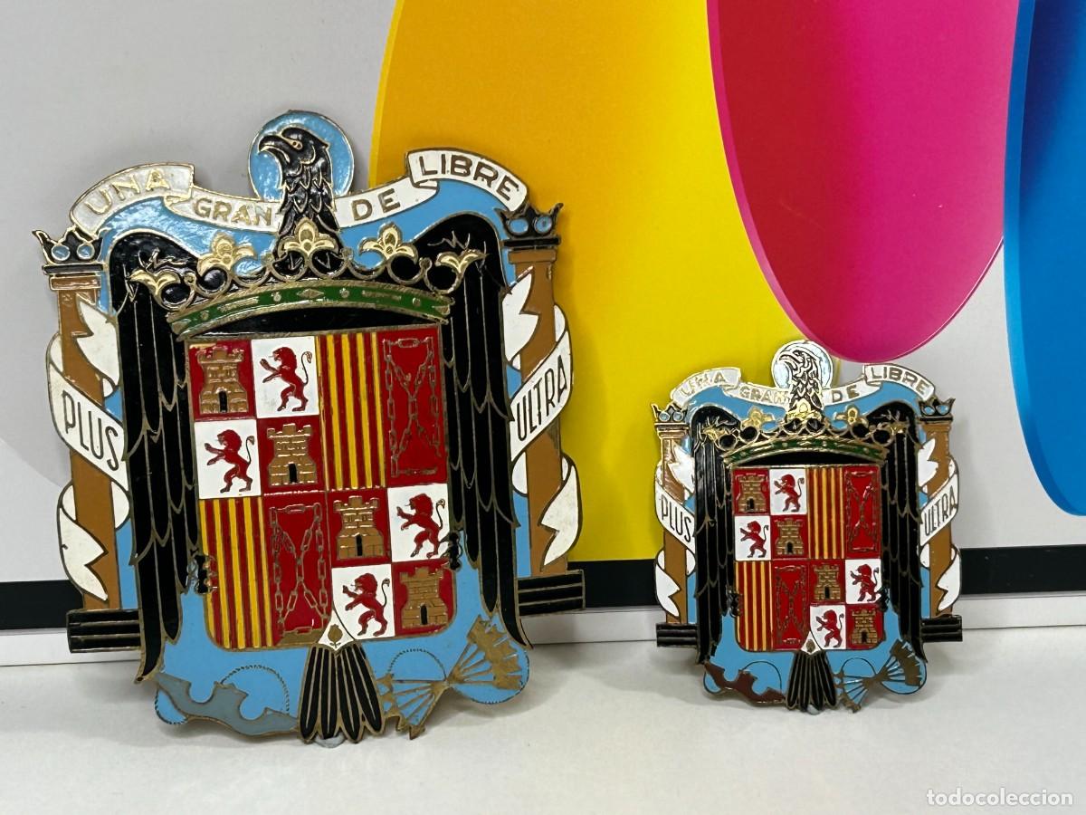 Militaria: 2 ANTIGUAS PLACAS INSIGNIAS &Aacute;GUILA DE SAN JUAN FALANGE