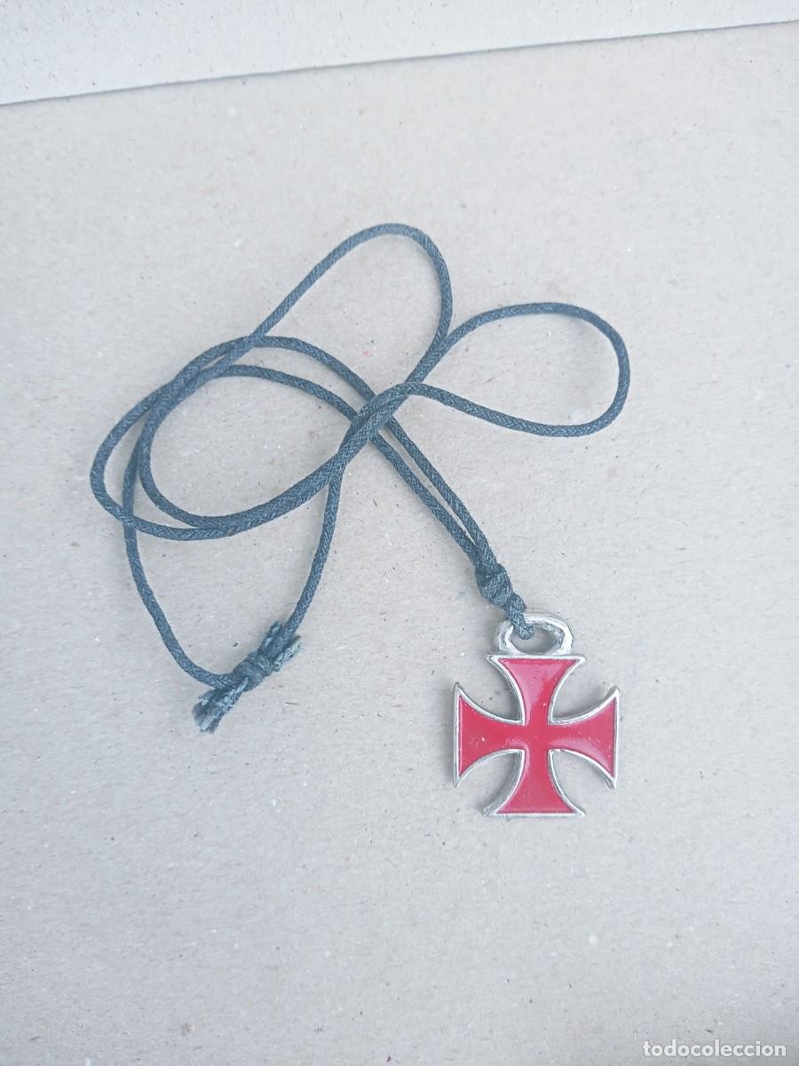 Militaria: BONITA CRUZ MILITAR TEMPLARIA METAL Y ESMALTE