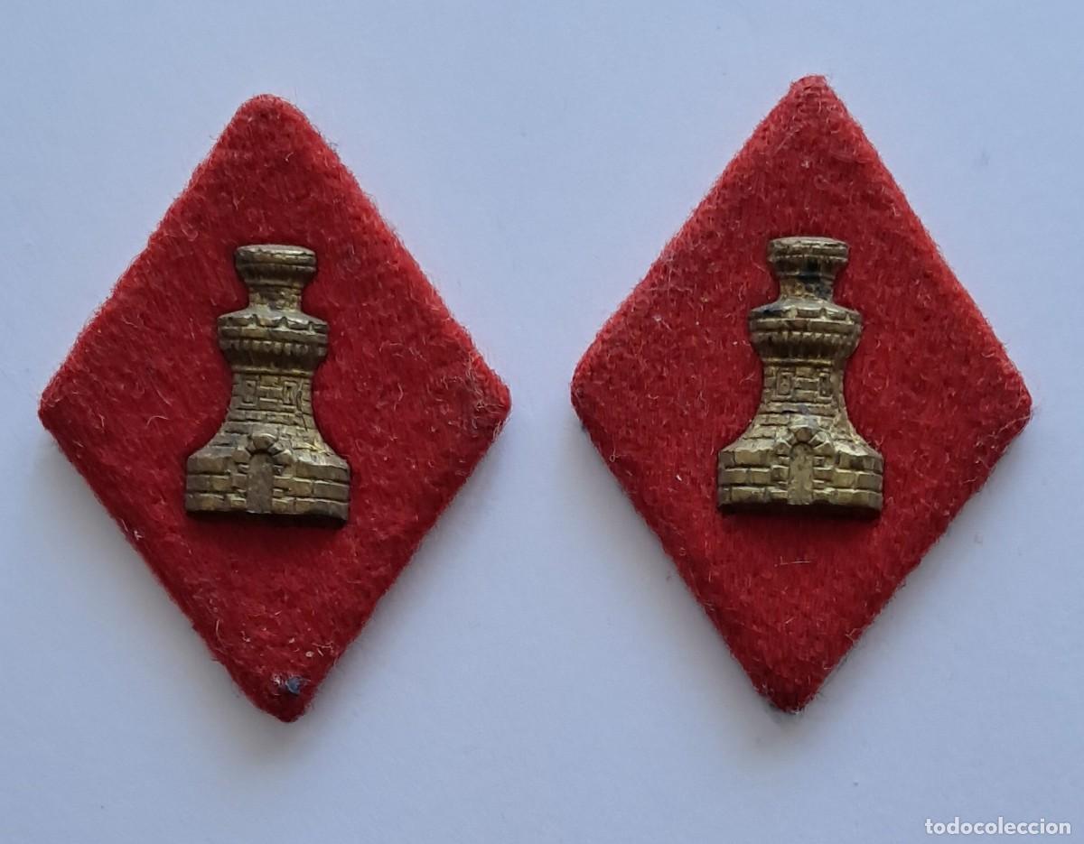 Militaria: PAREJA ROMBOS INGENIEROS TROPA REGLAMENTO 1943 TELA