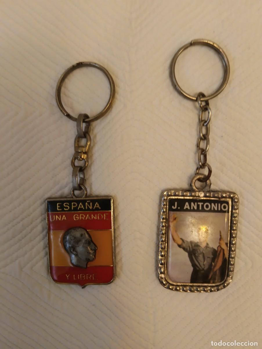 Militaria: Llaveros Jos&eacute; Antonio primo de rivera